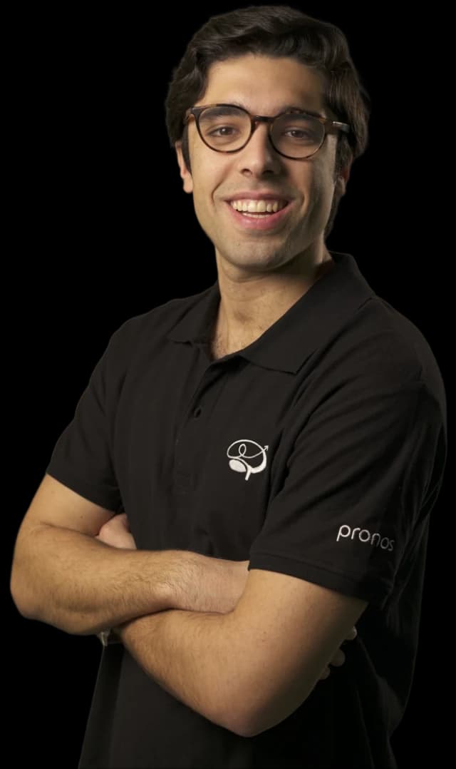 Eduardo Flores